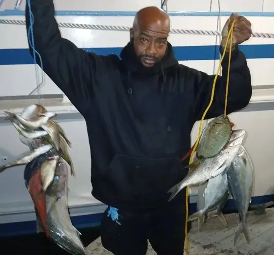 7 Offshore Fishing Weather Tips for a Winning Catch